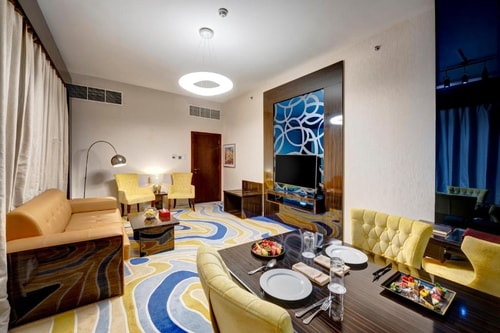 Two Bedroom Suite Near Financial Center Metro 2 Luxury Bookings