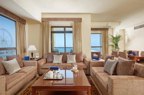 Bright Three Bedroom Apartment Near By JBR Beach 7 Luxury Bookings