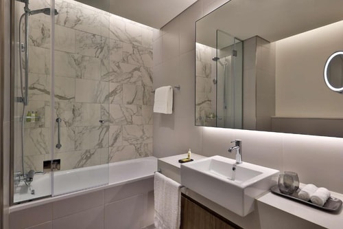 One Bedroom Apartment In Yas Island Abu Dhabi 9 Luxury Bookings
