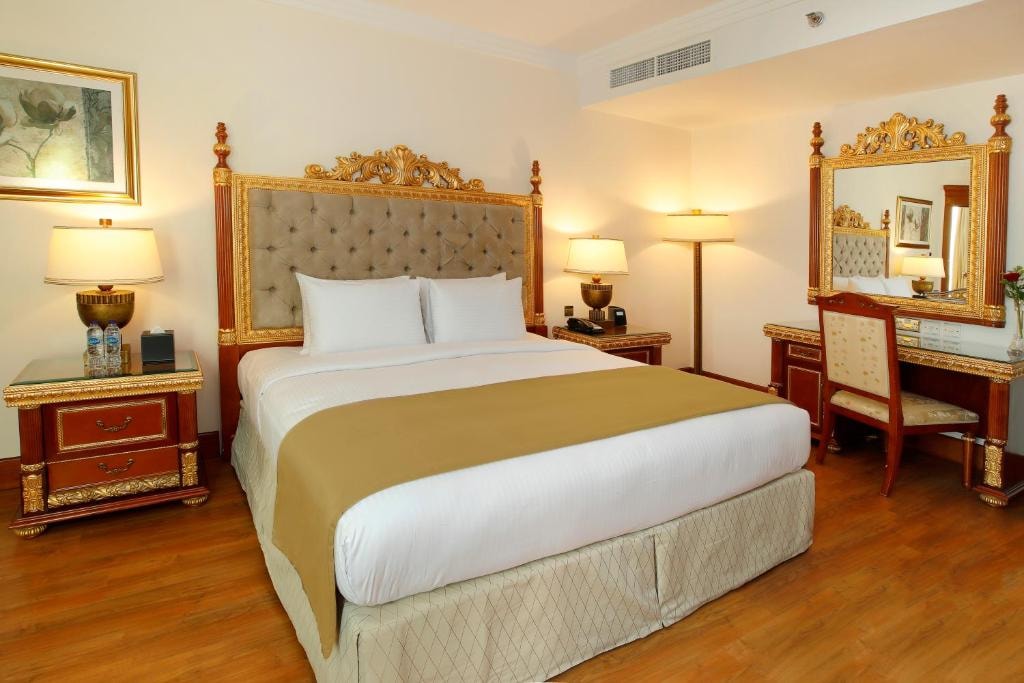 Executive Suite Near Medeor Hospital Dubai Luxury Bookings