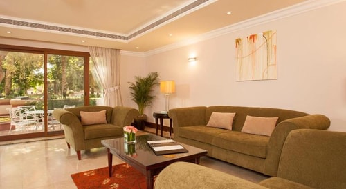One Bedroom Villa Near Oasis Cafe 4 Luxury Bookings
