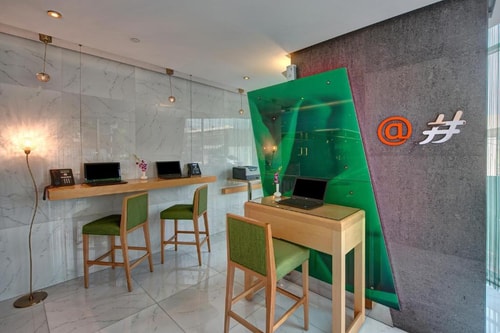 Deluxe Room Near Nesto Hypermarket 14 Luxury Bookings