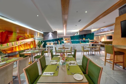 Deluxe Room Near Nesto Hypermarket 15 Luxury Bookings