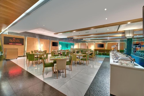 Deluxe Room Near Nesto Hypermarket 17 Luxury Bookings