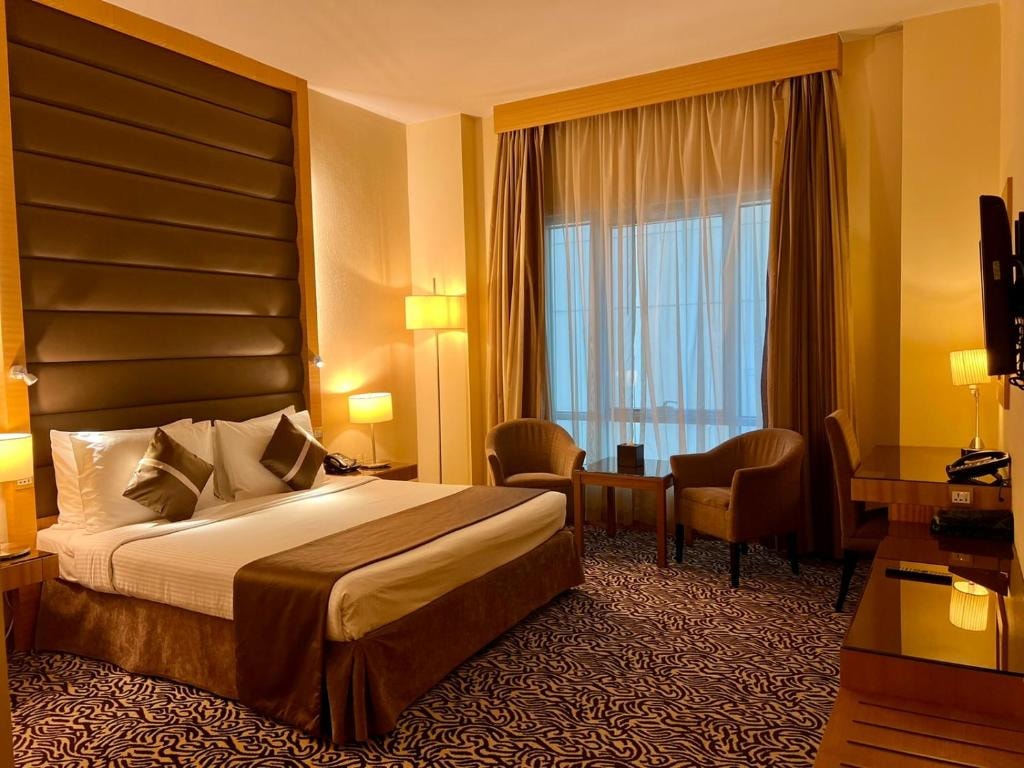 Superior Room Near Al Majaaz Island Sharjah Luxury Bookings
