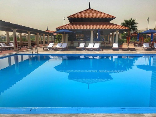 Three Bedroom Apartment Near Gold Souk 12 Luxury Bookings