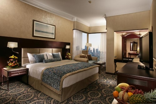 Deluxe Room Near Hanaa Center By Luxury Bookings 5 Luxury Bookings