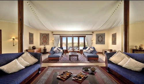 3 Bedroom Villa With Private Pool Near Murqquab 4 Luxury Bookings