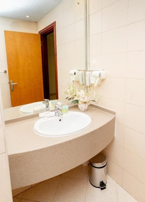 Two Bedroom Apartment Near by Burjuman Mall Ad 10 Luxury Bookings