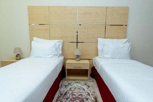 Two Bedroom Apartment Near by Burjuman Mall 4 Luxury Bookings