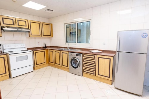 Three Bedroom Apartment Near By Burjuman Mall Ab 13 Luxury Bookings