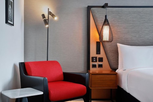 Executive Suite Room in Waterfront Business Bay 3 Luxury Bookings