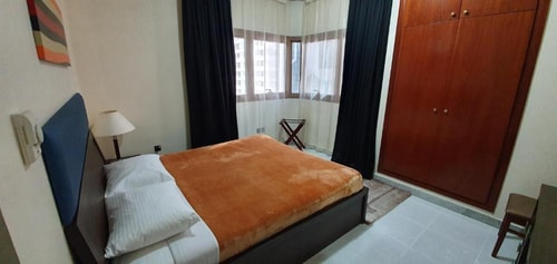 Two Bedroom Apartment Near Electra Park 3 Luxury Bookings
