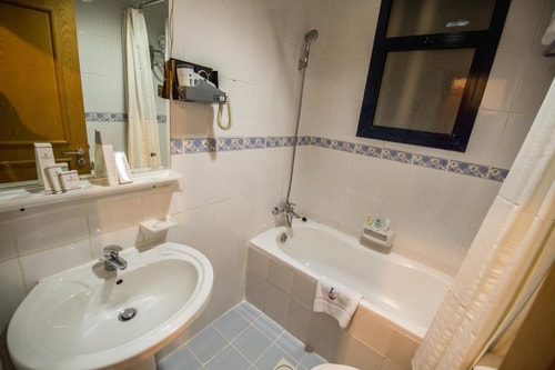 Studio Apartment Near Musallah Tower 11 Luxury Bookings