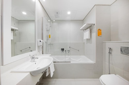 King Room In Business Bay By Luxury Bookings AB 5 Luxury Bookings