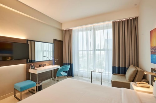 King Room In Business Bay By Luxury Bookings AB 7 Luxury Bookings