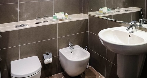 Deluxe Two Bedroom In Marina By Luxury Bookings 8 Luxury Bookings