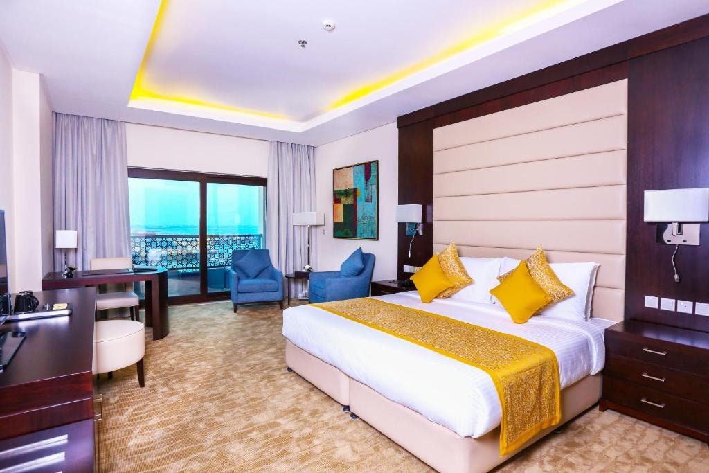 Deluxe Room Near by Fujairah Corniche Luxury Bookings