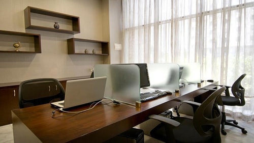 Deluxe Room Near Capital Park By Luxury Bookings 8 Luxury Bookings