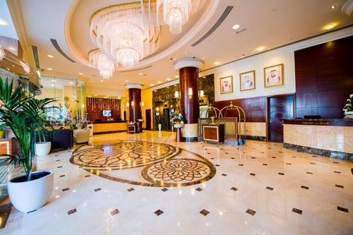 King Studio Near Sheikh Hazza Mosque Park 7 Luxury Bookings