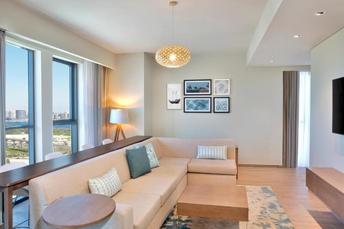 One Bedroom Apartment Near Daily Fresh Mini Mart 2 Luxury Bookings