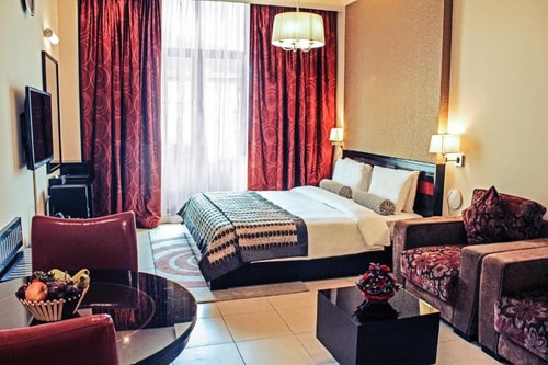 Studio Apartment Near Al Bader Mini Mart 1 Luxury Bookings