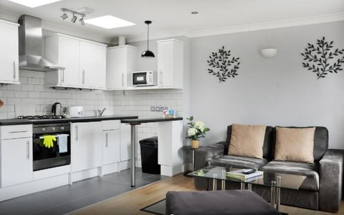 One Bedroom Apartment Near Tantric Journey LON 12 Luxury Bookings