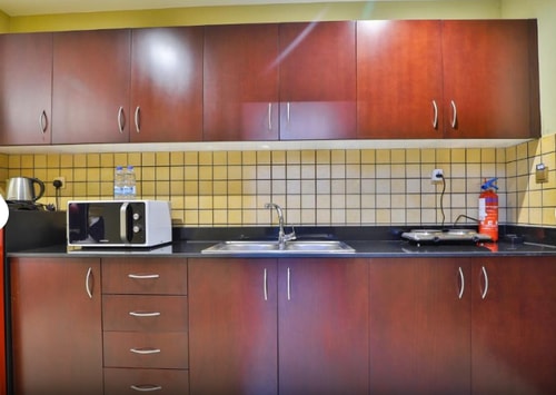 Deluxe Apartment Near Abu Hail Park Dubai 2 Luxury Bookings