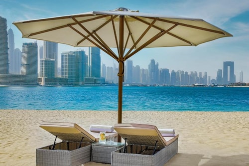 1 Bedroom Apartment Walk from Five Palm Jumeirah 17 Luxury Bookings