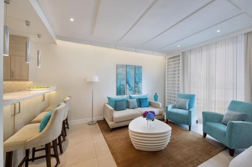 1 Bedroom Apartment Walk from Five Palm Jumeirah 1 Luxury Bookings