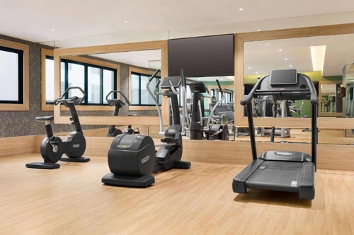 Economy Room Near Emarat Adhed 1 Luxury Bookings