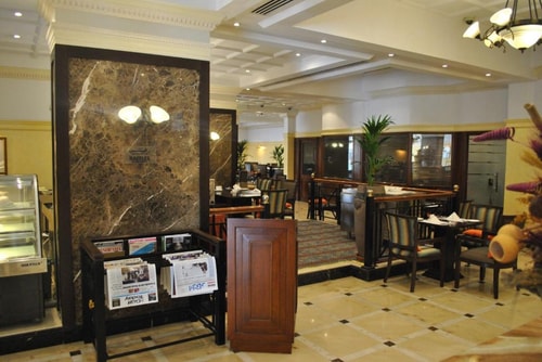Deluxe Room Near Hanaa Center By Luxury Bookings 9 Luxury Bookings