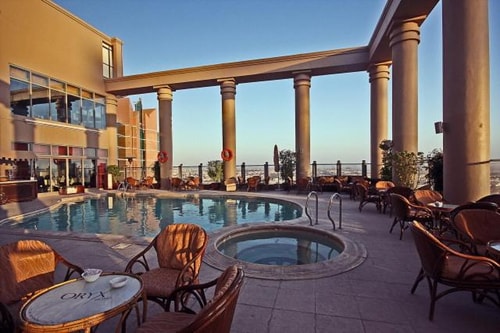 Deluxe Room Near Corniche Beach By Luxury Bookings 7 Luxury Bookings