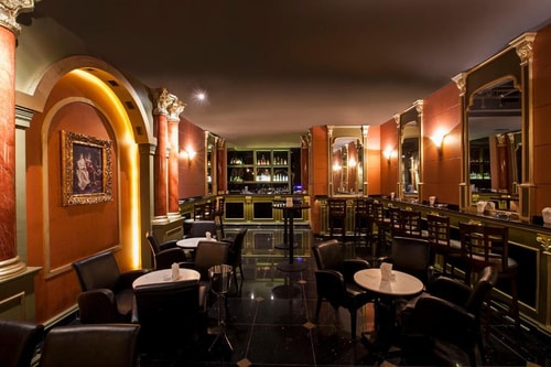 Standard Room Near by Al Rigga Metro Station 14 Luxury Bookings