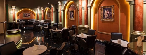 Standard Room Near by Al Rigga Metro Station 24 Luxury Bookings