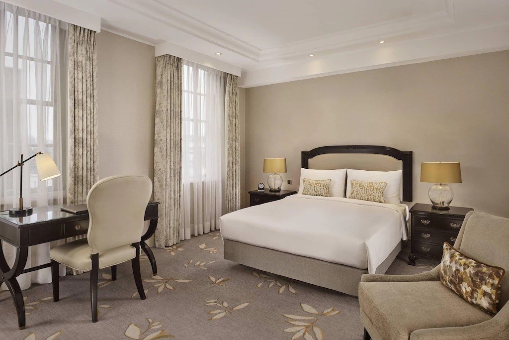 Deluxe Room Near Barbershop Of Mayfair LON Luxury Bookings