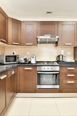 Deluxe One Bedroom Apartment Near WTC Metro 13 Luxury Bookings