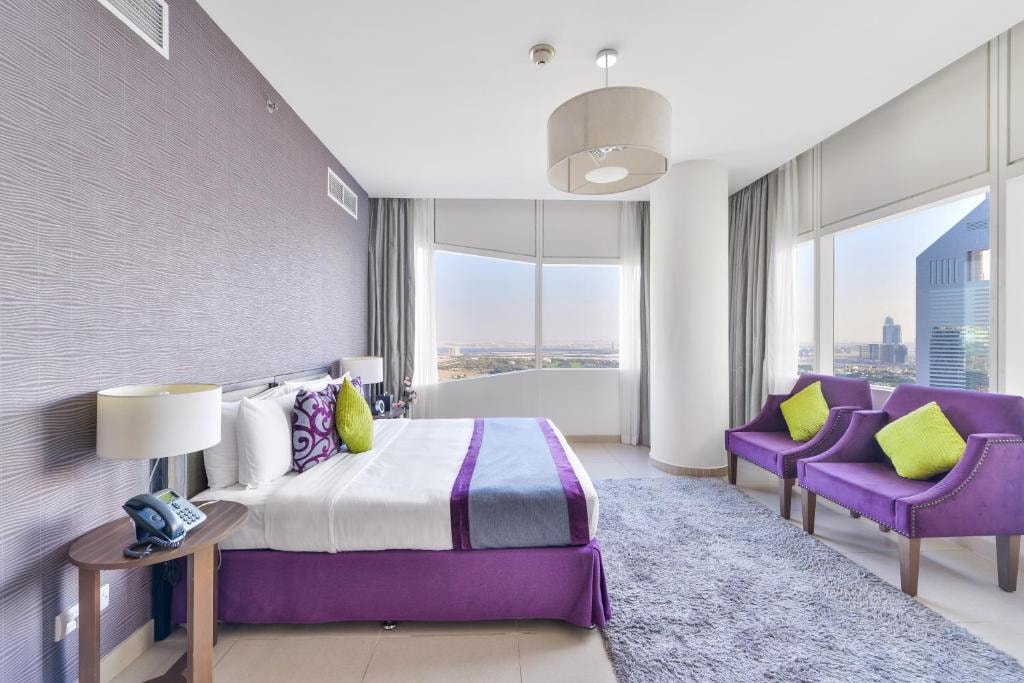 Deluxe One Bedroom Apartment Near WTC Metro Luxury Bookings