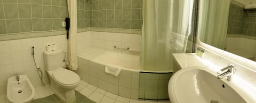 Deluxe Studio Near Alqiyadah Metro 3 Luxury Bookings