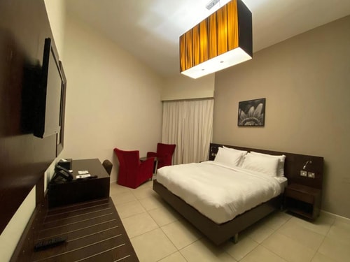 Deluxe Studio Near Alqiyadah Metro 1 Luxury Bookings