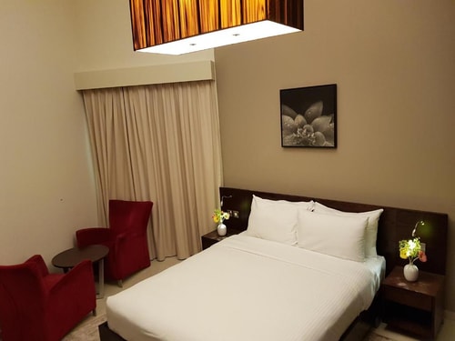 Deluxe Studio Near Alqiyadah Metro Luxury Bookings