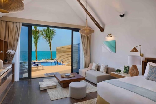 Ultra LUX One Bedroom Private Pool Villa in Palm 2 Luxury Bookings
