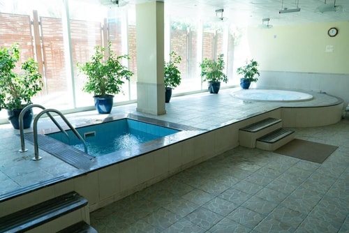 Furnished Standard Room Near ADNOC Gas HQ Abu Dhab 8 Luxury Bookings