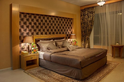 3 Bedroom Apartments Near MM Towers Shopping Mall 9 Luxury Bookings