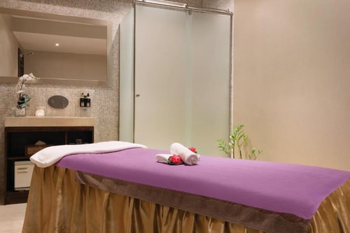 Superior Queen Room Near Bilal Mosque 6 Luxury Bookings