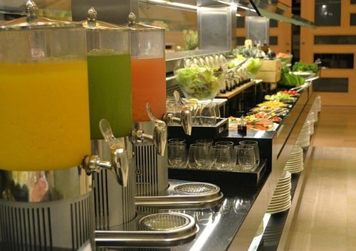 Spacious Studio Apartment Near Khalifa Park 5 Luxury Bookings