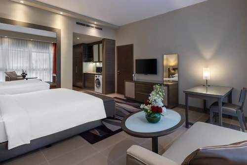 3 Bedroom Apartment Near Khalifa Park Abu Dhabi 3 Luxury Bookings
