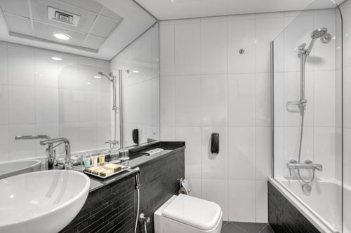 Classic Studio Near Carrefour Tecom Ab 7 Luxury Bookings