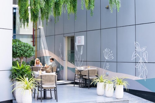 Classic Studio Near Carrefour Tecom Ab 8 Luxury Bookings