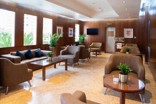 Classic Studio Near by al Nahyan Stadium 7 Luxury Bookings